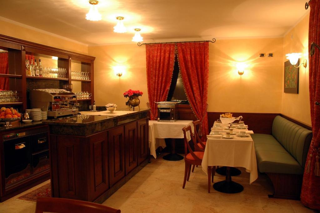 Albergo Da Nando Mortegliano Exteriör bild
